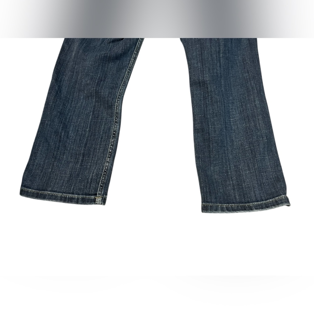 Burberry Brit Buckingham low rise skinny capri jeans in medium wash luxury - Picture 6 of 12